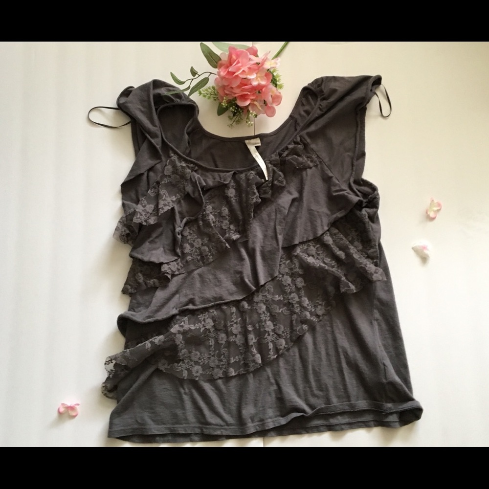 🌸Sale 3 for $10🌸 Lauren Conrad Large Gray Blouse